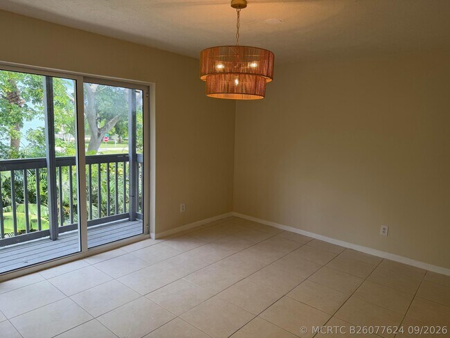 Foto del edificio - 1180 Carlton Ct
