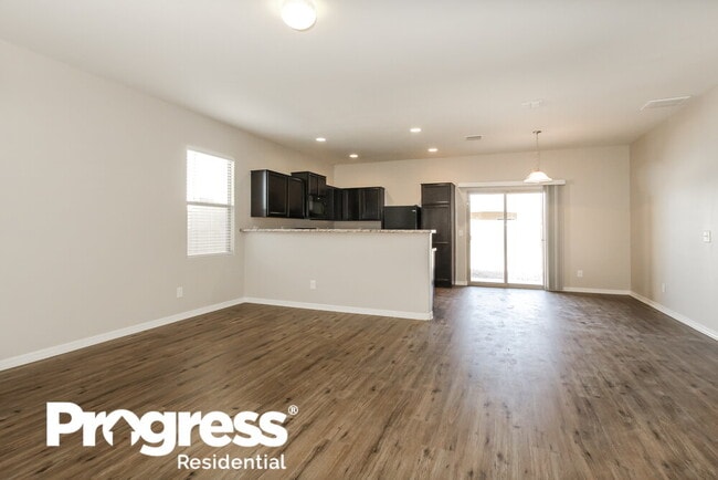 Building Photo - 19549 N Salerno Cir