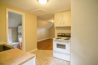 Building Photo - 37849 2nd St