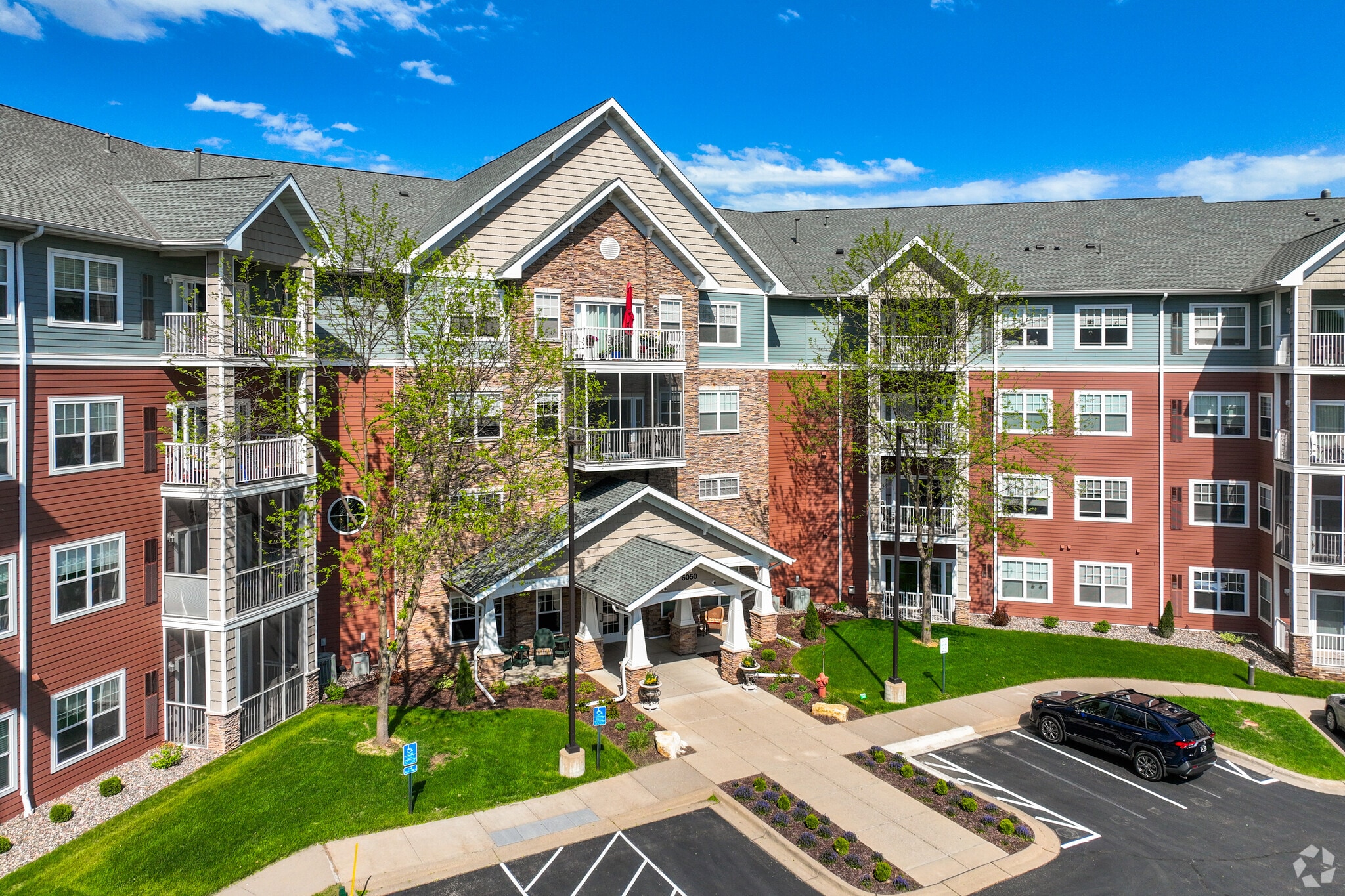 Applewood Pointe of Woodbury