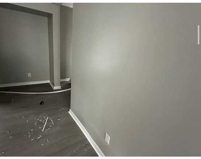 Building Photo - 307 W Lynde St