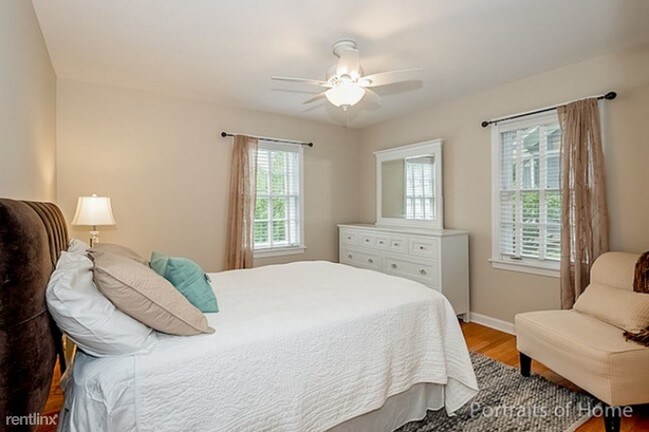 Building Photo - 2 br, 1 bath House - 404 Ridgewood Ave