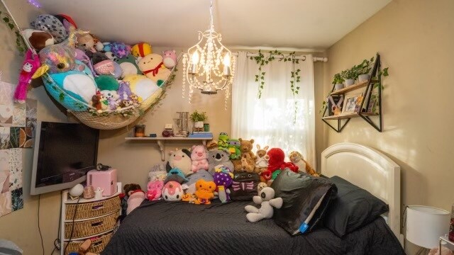 Building Photo - 4 Galaxie Ln