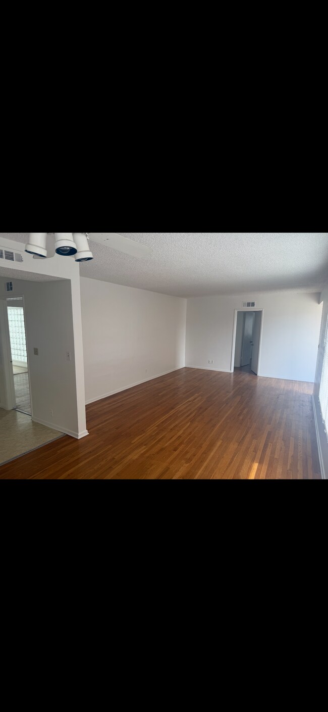 Foto del edificio - 6131 Choctaw Dr