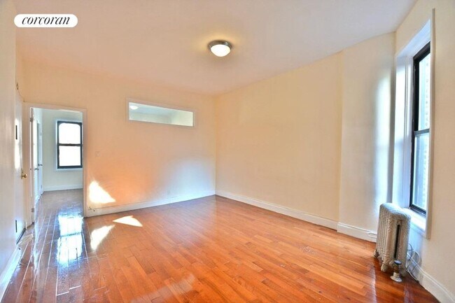 Foto del edificio - 520 W 123rd St