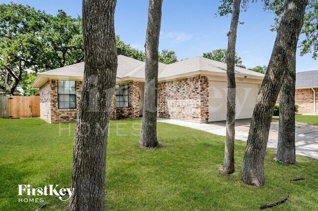 Foto del edificio - 4202 Rye Glen Dr