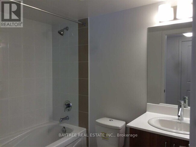 Photo du bâtiment - 5162 Yonge St