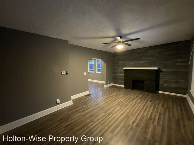 Building Photo - 3 br, 1 bath House - 207 West 25th Street