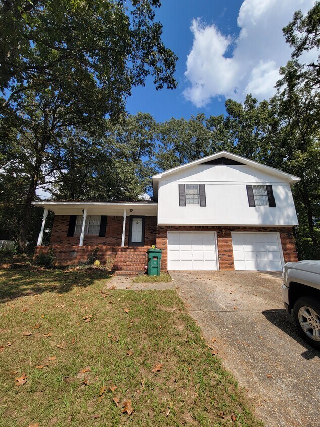 Primary Photo - 15607 Peace Valley Rd