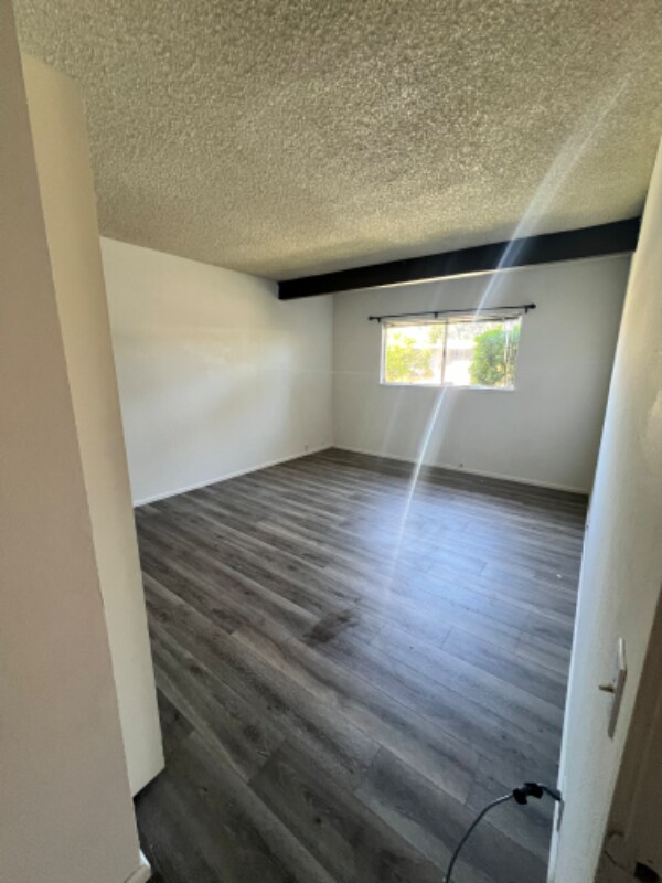 Building Photo - 4752 River College Dr