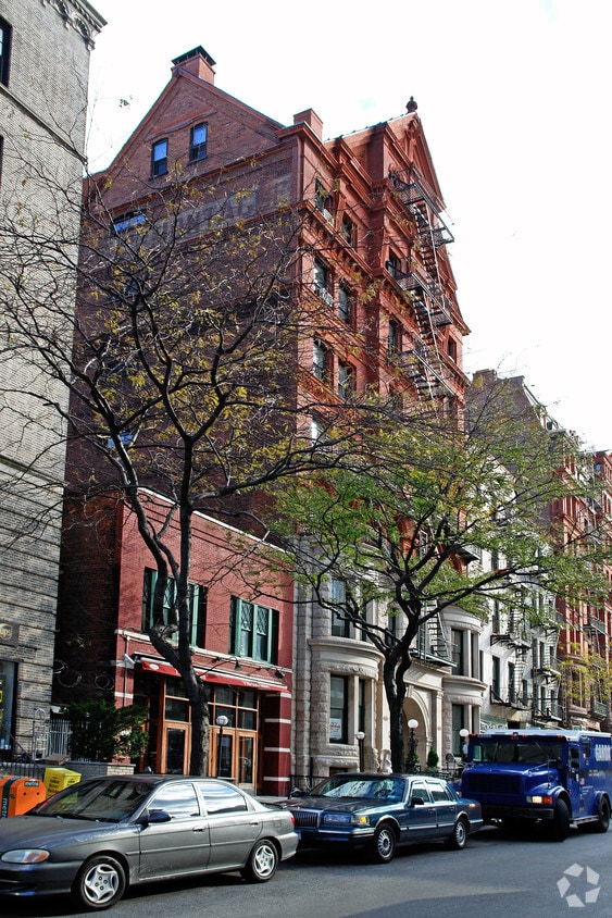 105 Montague Street Apartments in Brooklyn, NY