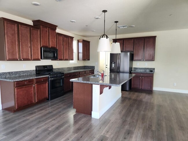 Building Photo - 10068 Carinata Dr