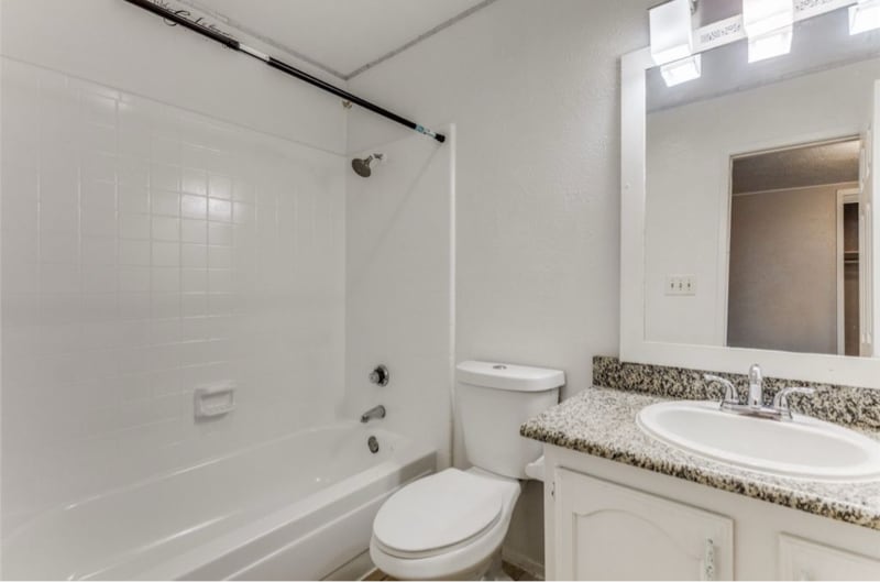 Building Photo - 3623 Longcourt Cir