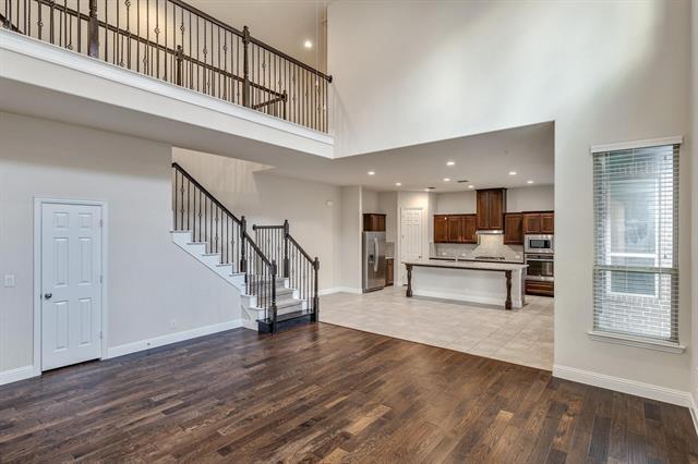 Building Photo - 3717 Cliffstone Way