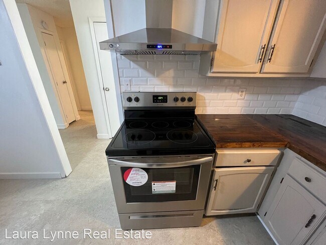Foto del edificio - 2 br, 1 bath House - 1104 E South Ave