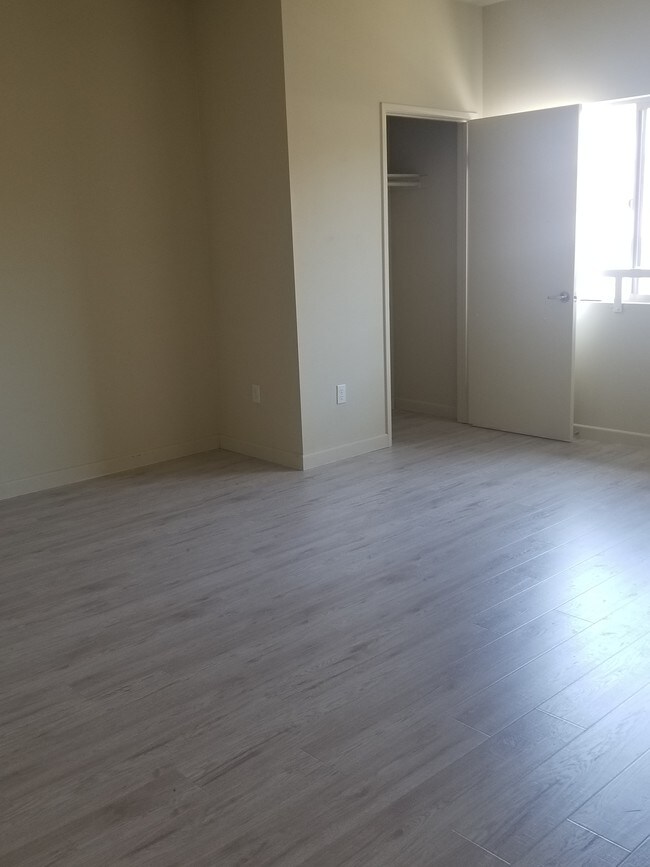 Foto del edificio - 1283 3rd Ave
