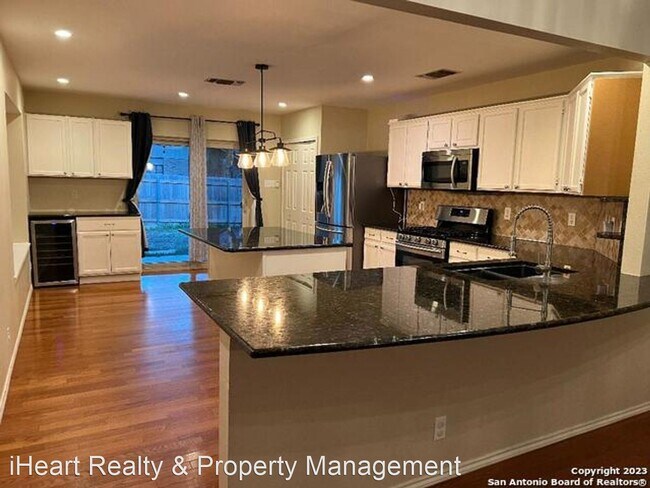 Building Photo - 3 br, 2 bath House - 14944 Forward Pass