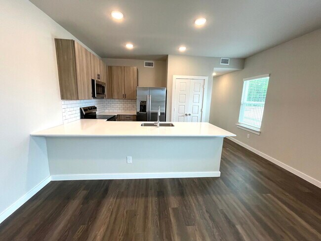 Foto del edificio - 1340 Co Rd 1106