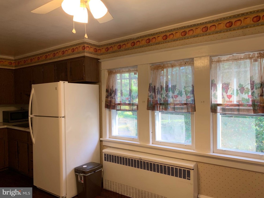 Foto principal - 418 Pleasant Mills Rd