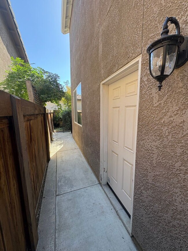 Building Photo - Two story home located in the Villas At Be...