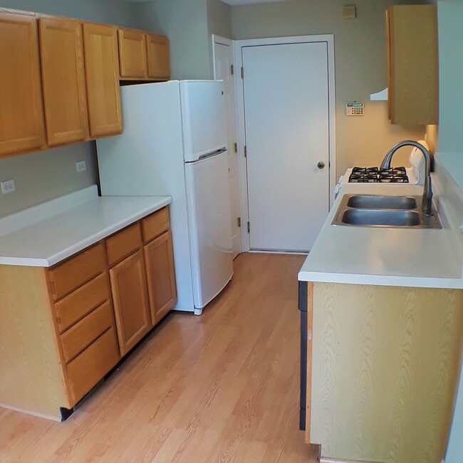 Foto del edificio - 2817 Adams Ct