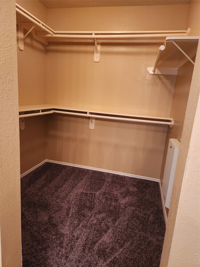 Building Photo - 7346 Cypress Pr Dr