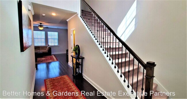 Foto del edificio - 3 br, 2.5 bath House - 1201 Cobblefield Dr.