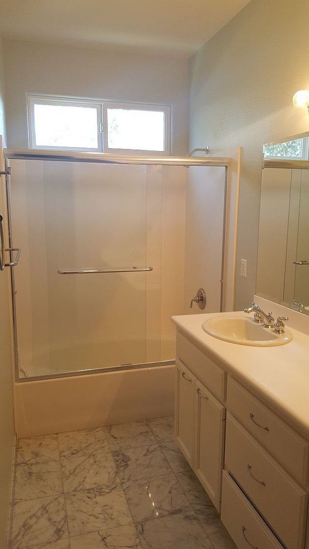 Building Photo - 3 br, 2 bath House - 127 Waterfall Road