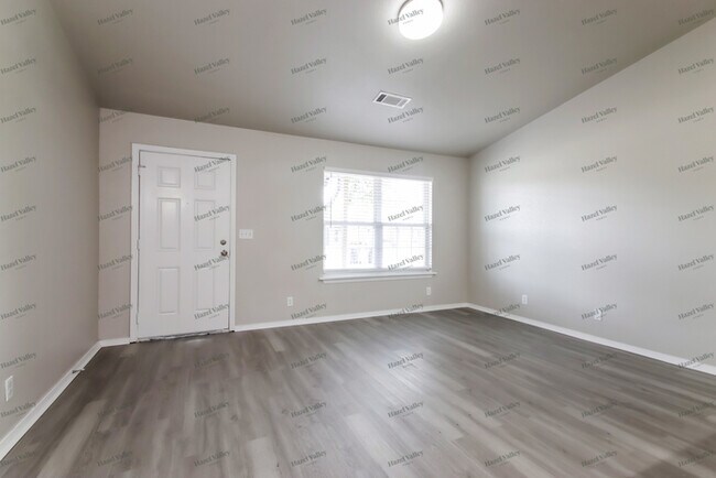 Foto del edificio - 7847 E 132nd Pl S