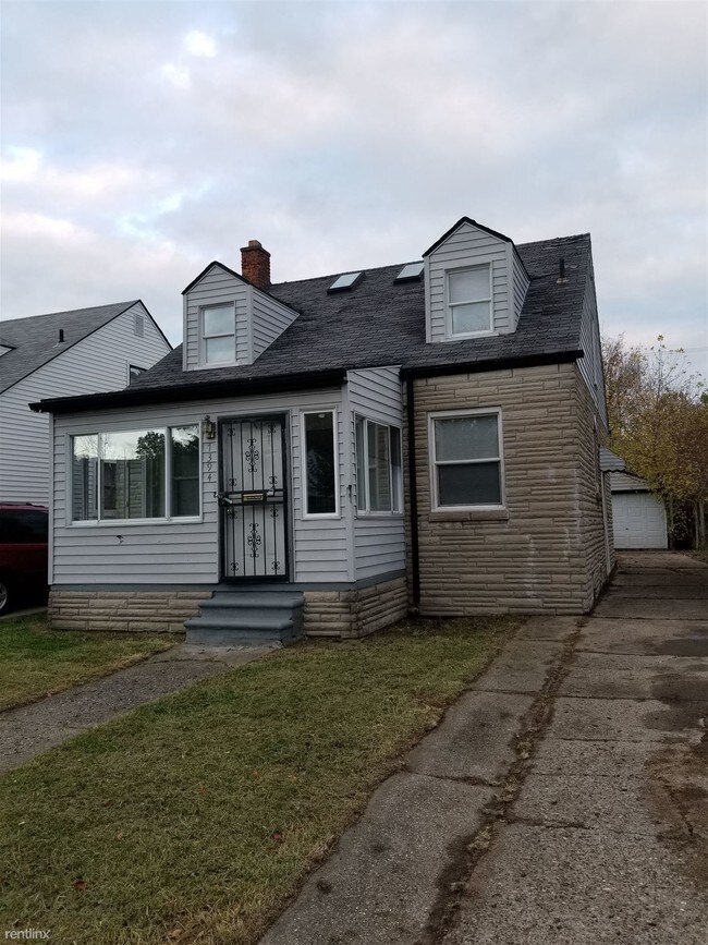 Building Photo - 7394 Minock St