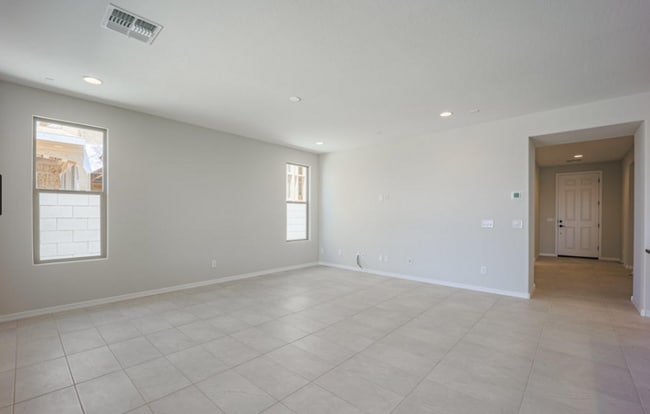 Building Photo - Modern 3-Bedroom Home with Upgrades Near W...