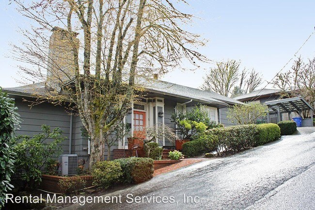 Building Photo - 5 br, 4 bath House - 4246 SW McDonnell Ter