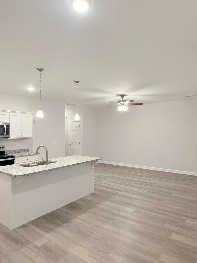 Foto del edificio - 868 Rodeo Ln