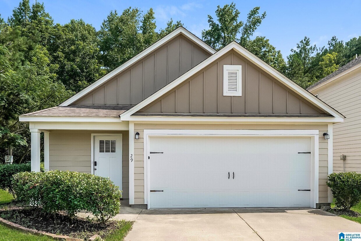 Foto principal - 29 River Birch Ln