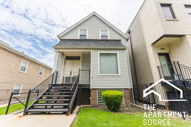Foto del edificio - 2853 W Dickens Ave