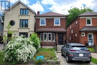 Building Photo - 523 Soudan Ave