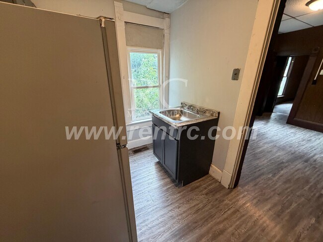 Foto del edificio - 1030-3 Walnut-