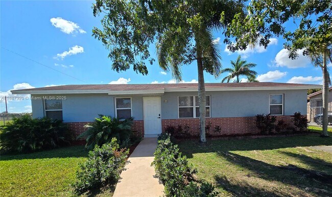 Foto del edificio - 1604 SW 7th St