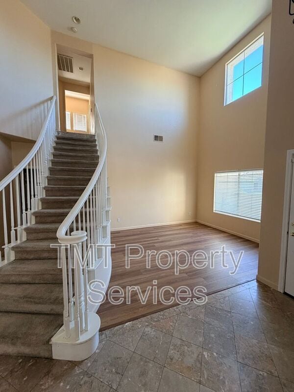 Building Photo - 9983 Aspen Meadows Ct