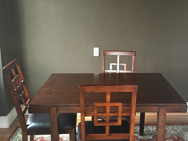 Foto del edificio - "Charming 1-Bedroom Oasis in Prime San Francisco Location!"