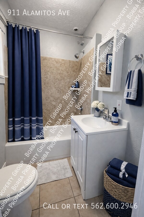 Foto del edificio - 911 Alamitos Ave