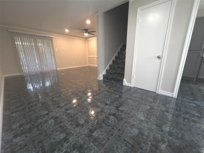 Foto del edificio - 10102 Emnora Ln