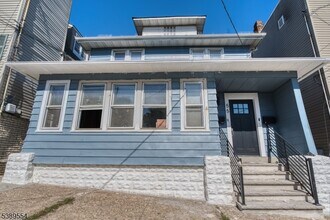 Building Photo - 55 Tappan St