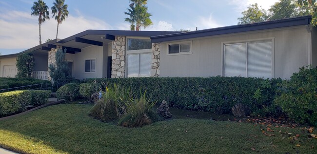House newly painted - 24326 Caris St