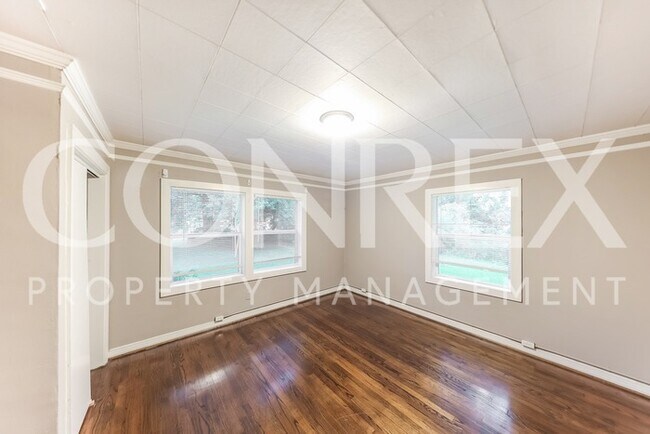 Building Photo - Beautiful 4 Bedroom in Birmingham