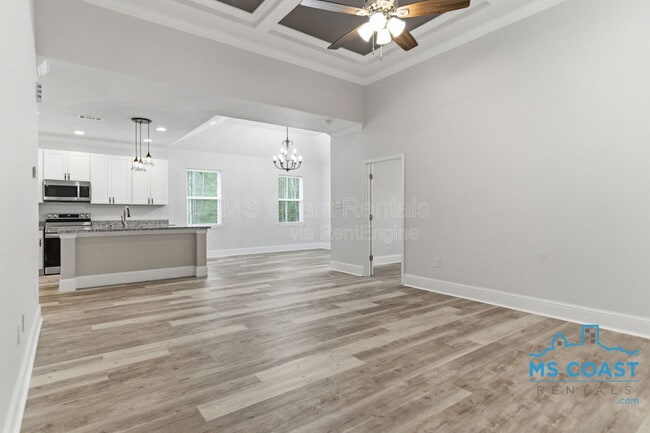 Photo - 15334 Oak Creek Cove House