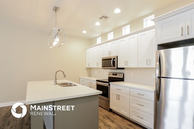 Foto del edificio - 2000 N 36th St