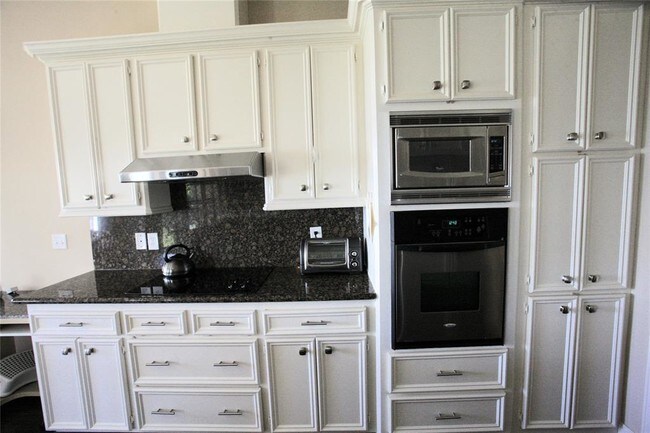 Foto del edificio - 114 April Breeze