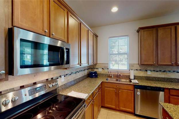 Foto del edificio - 7519 Colbury Ave