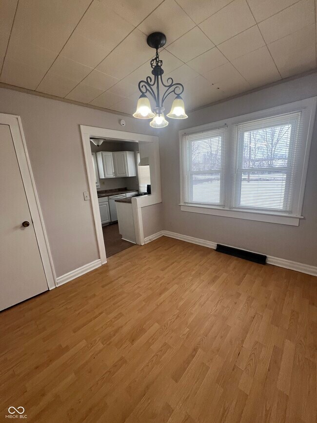 Foto del edificio - 1860 W Wyoming St